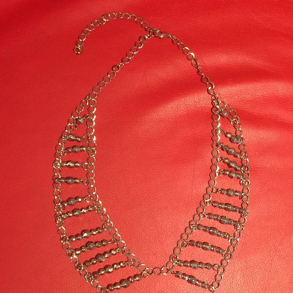Silver collar necklace